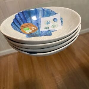- Beautiful Brand New Set Of Bowls 7.5” Of Melamine Dishwasher Safe.Diff.pattern